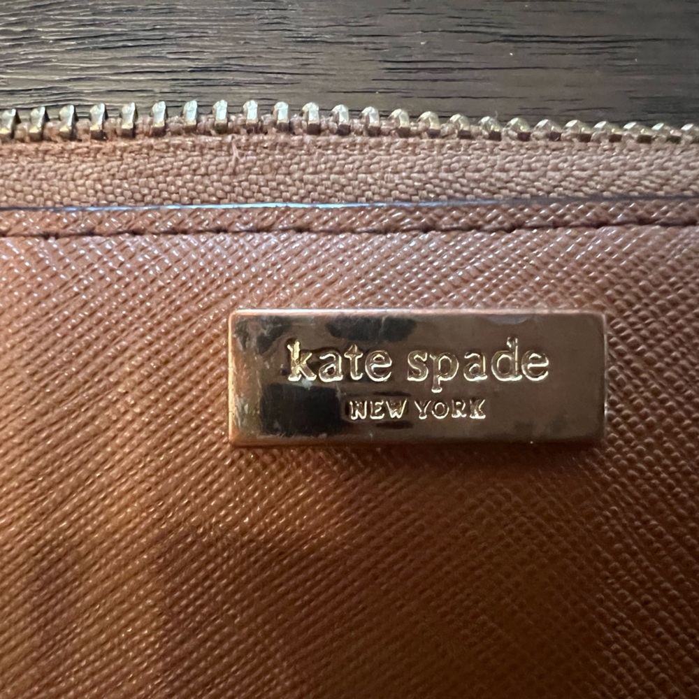 Kate Spade Wallet - Picture 2 of 5